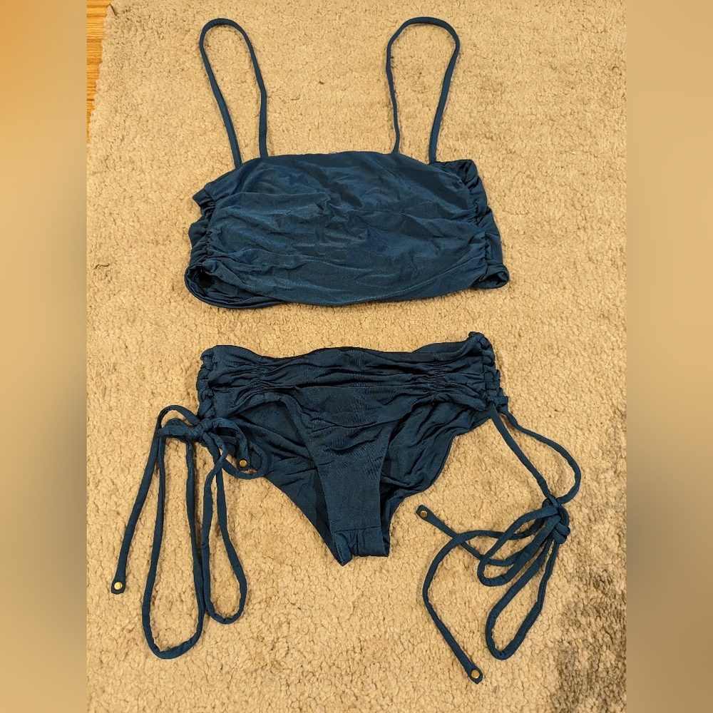 Manakai Ruched Shine Bikini